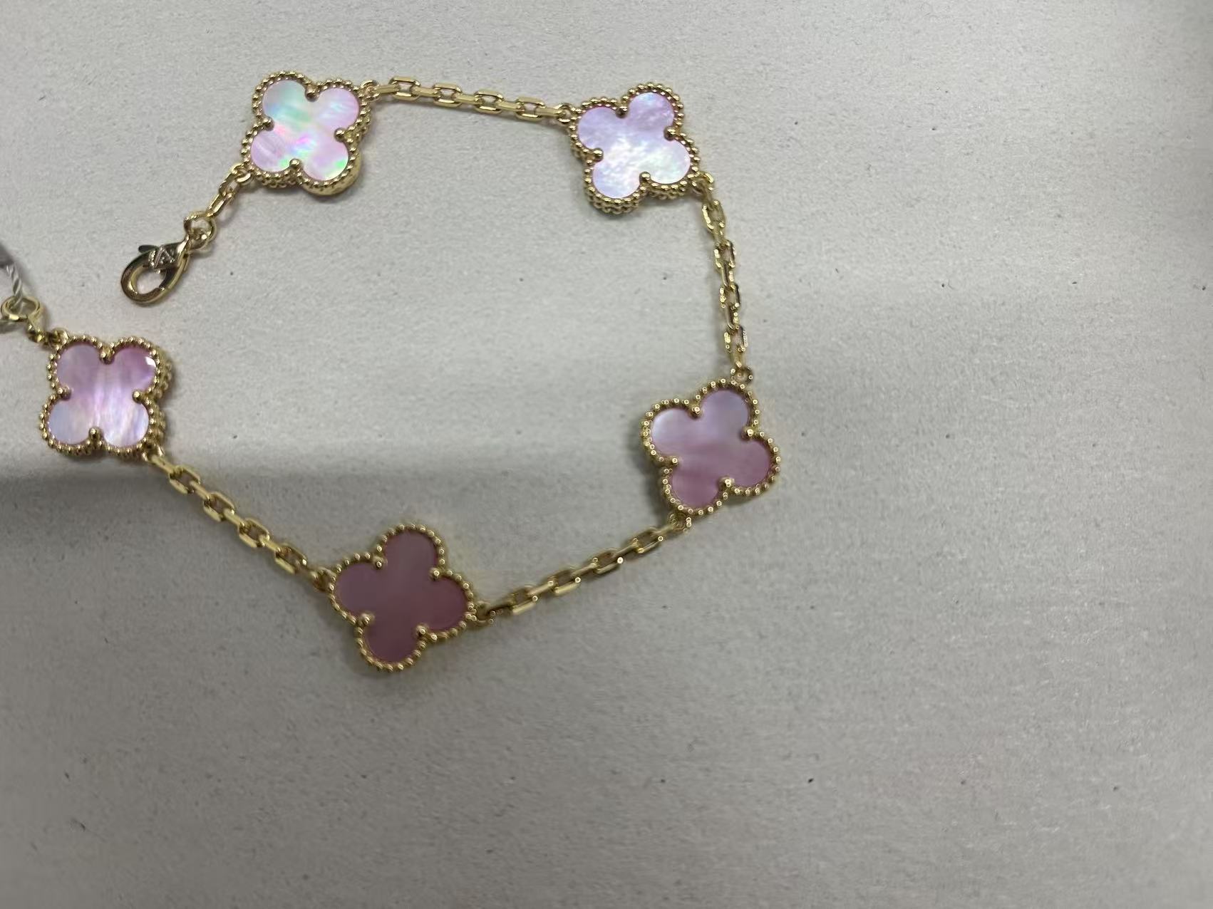 Bracelet-pink