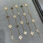 Necklace 20 flower (variable options for color available)