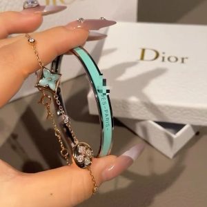 LH set blue