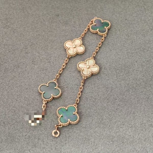 Bracelet-gray laser
