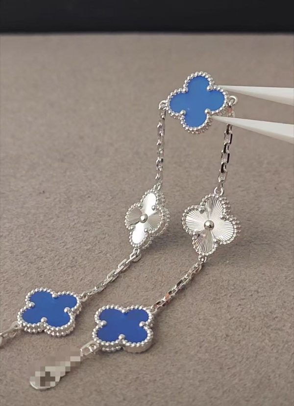 Bracelet-blue laser