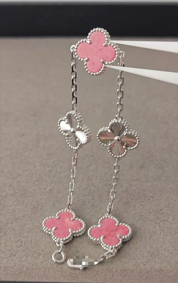 Bracelet-pink laser