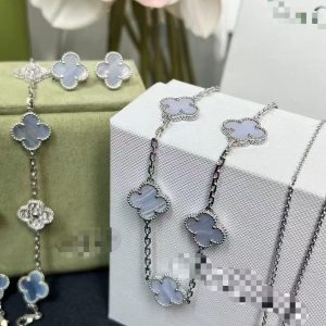 Purple flower  (bracelet/necklace/earing)